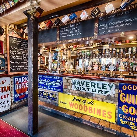 The Red Lion Hotel Cambridge  Bagian luar foto